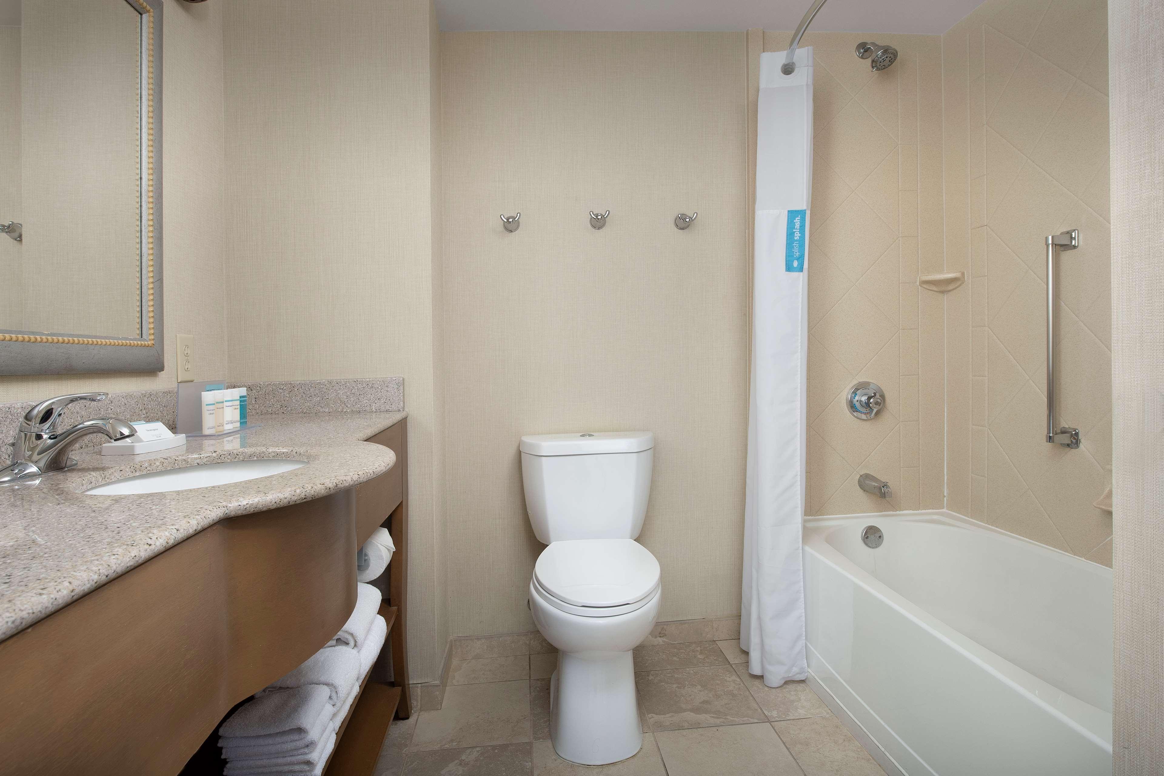 Hampton I-65/lakeshore Drive Hotel Birmingham